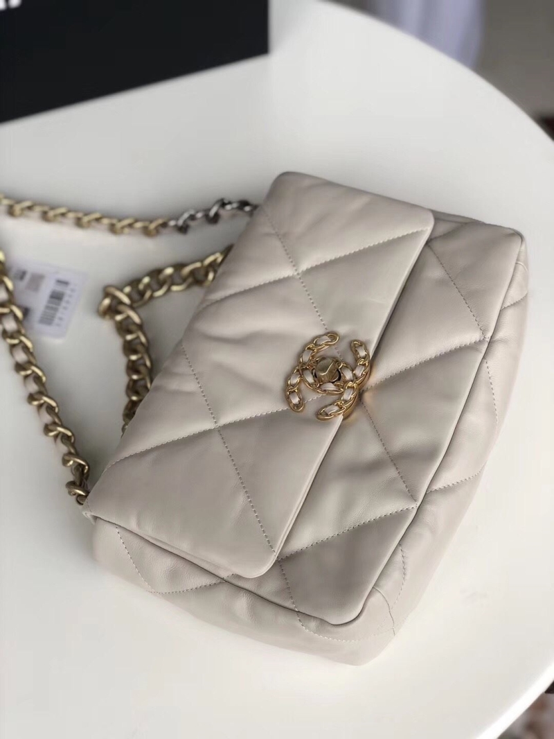 Chanel 19 Bags